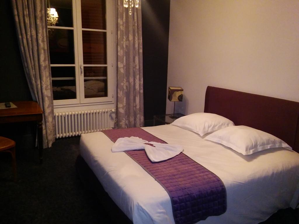 Homtel Le Parc Hotel Allevard Room photo