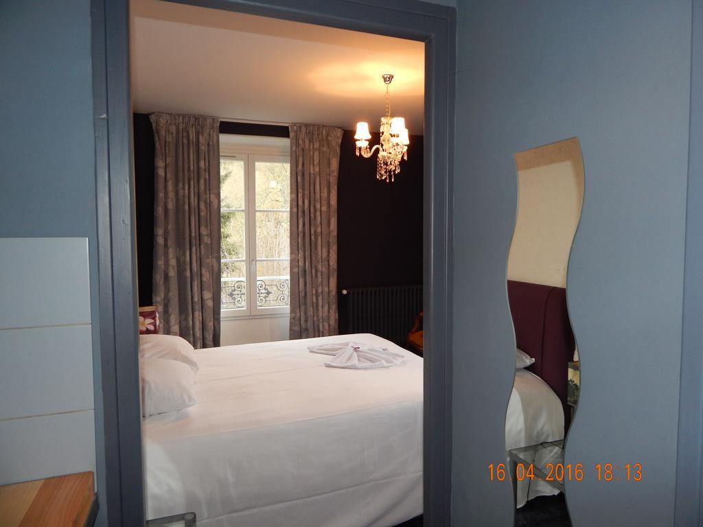 Homtel Le Parc Hotel Allevard Exterior photo