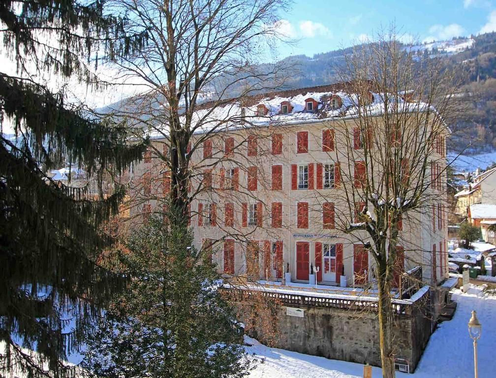 Homtel Le Parc Hotel Allevard Exterior photo